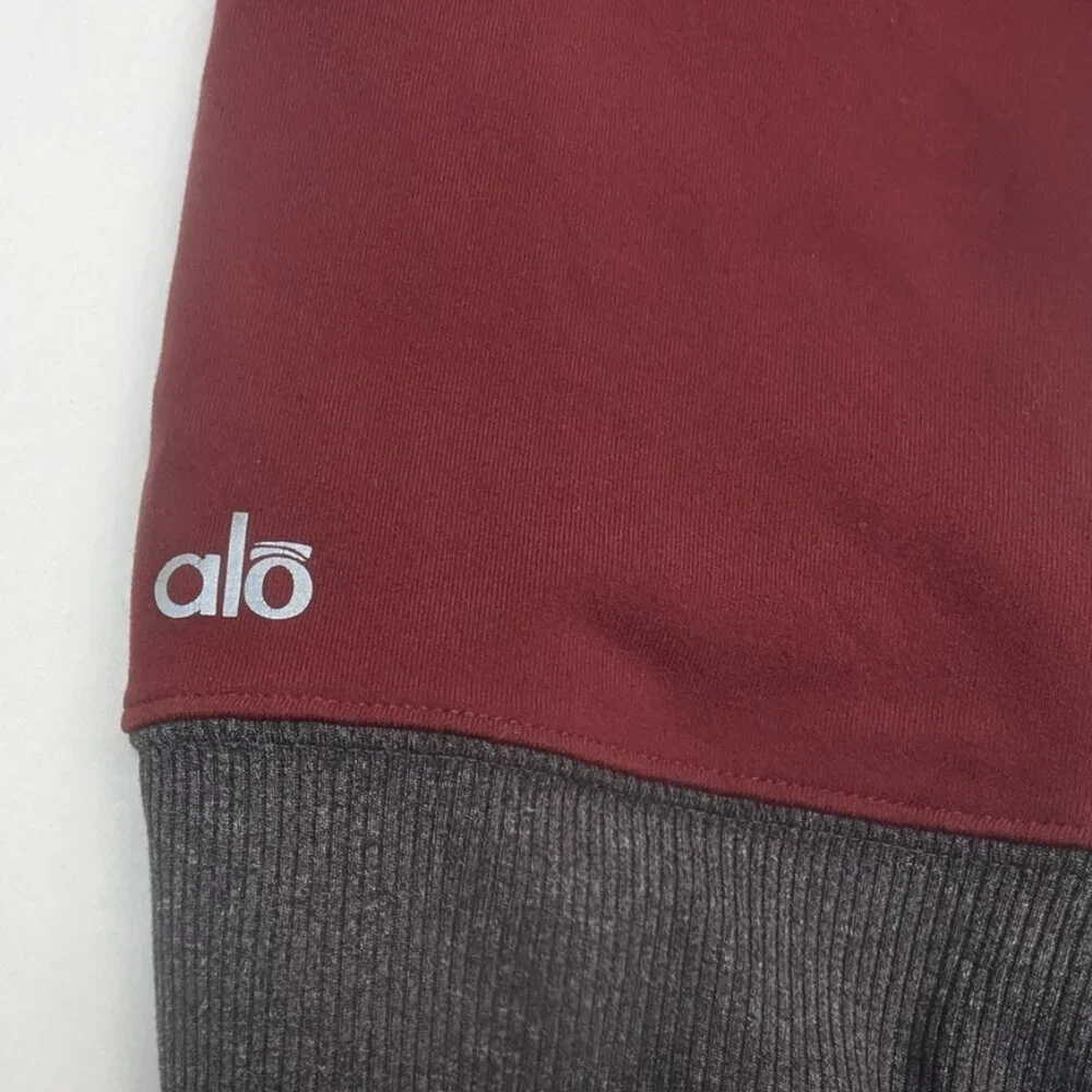 ALO Yoga Goddess Legging Size Small Burgundy Color